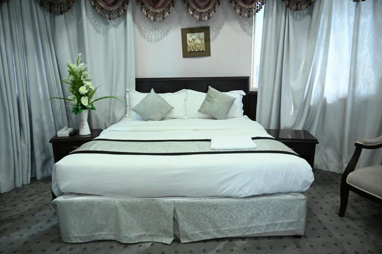 Al Dawhatin Furnished Units 제다 외부 사진