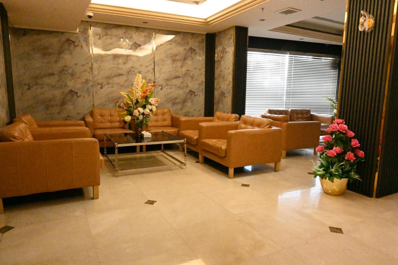 Al Dawhatin Furnished Units 제다 외부 사진
