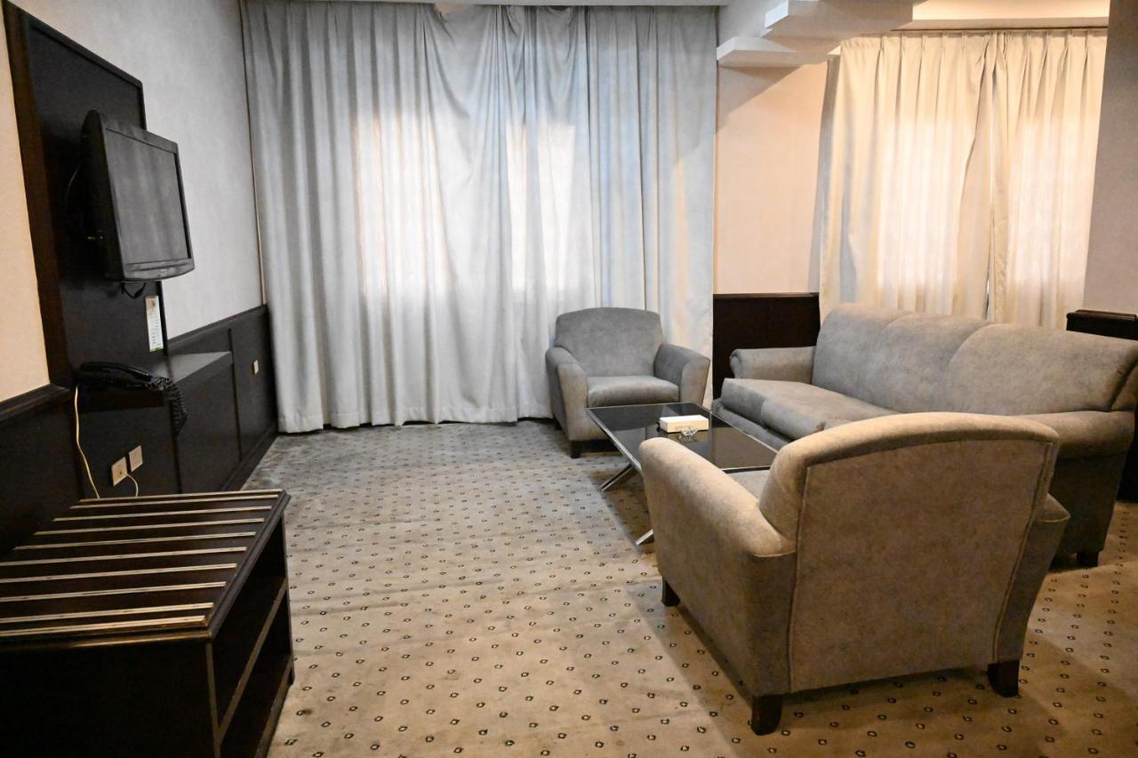 Al Dawhatin Furnished Units 제다 외부 사진